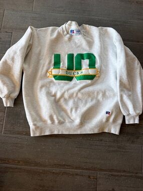 Vintage 90’s Russell Athletic high cotton  Sweatshirt with 'UO Ducks' Logo